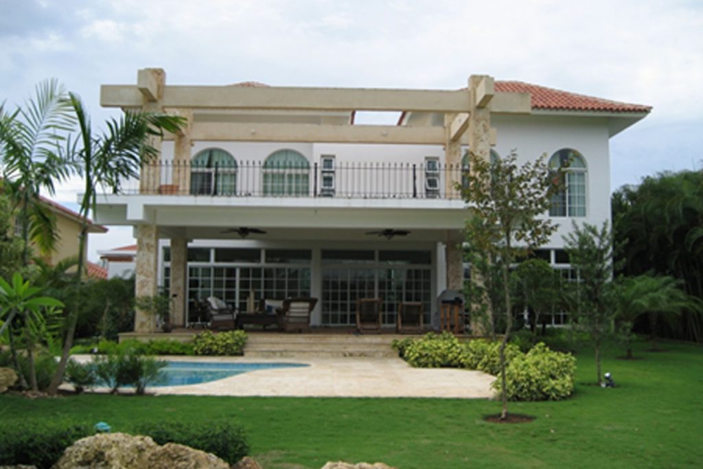 Villa en el Metro Country Club